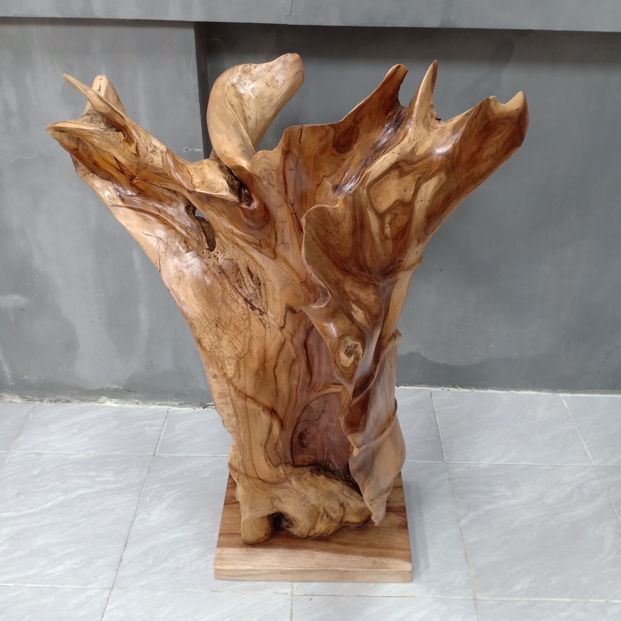 Tree root online furniture